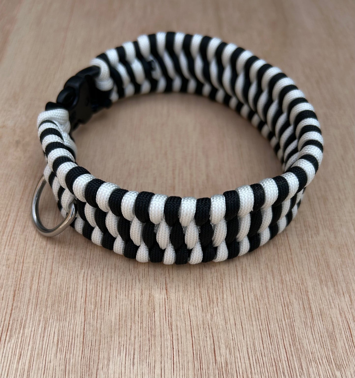 Trilobite weave collar - Shockflex Side Release Buckle