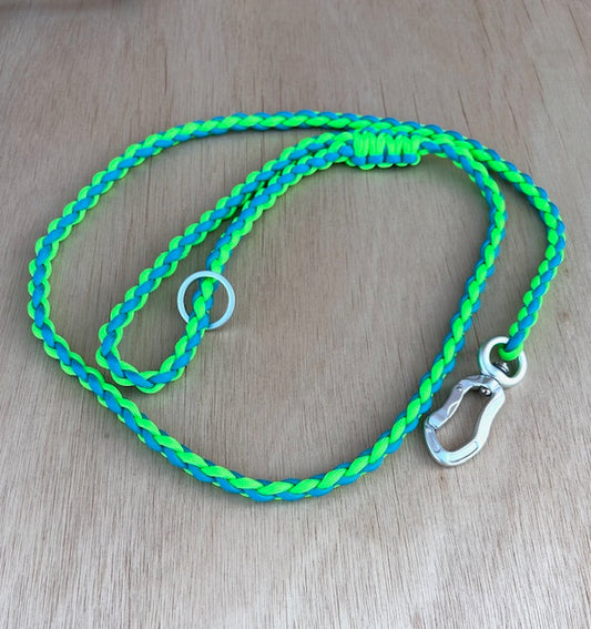 Paracord 4 Strand Lead with Aluminium Carabiner