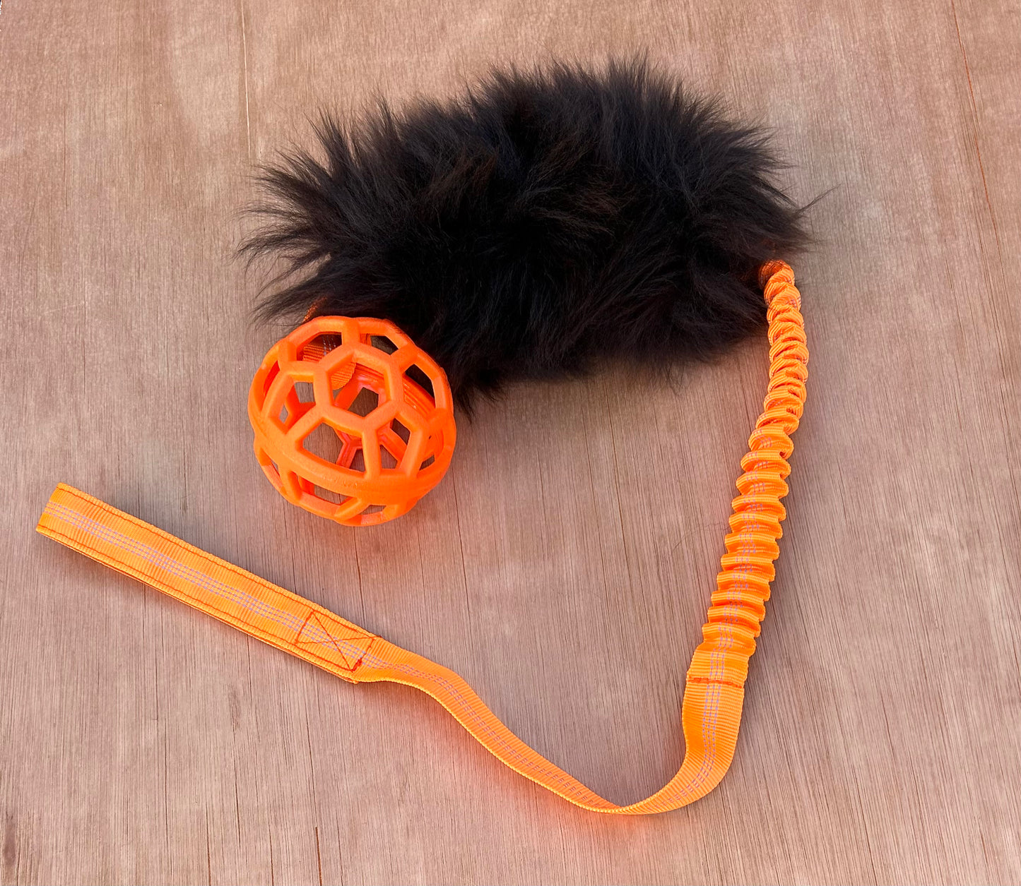 Sheepskin/Cage Ball Bungee Tuggie - 3 feet