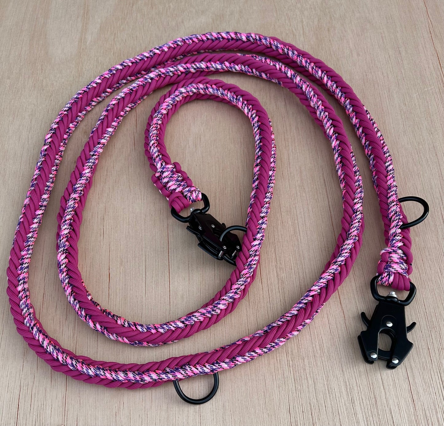 Paracord Tactical Frog Lead - Folding Police Style