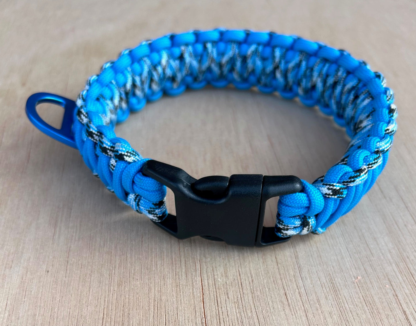 Cobra weave collar - Shock-flex Clasp